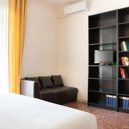 Vintage Charm & Comfort - Garbatella Apartment *